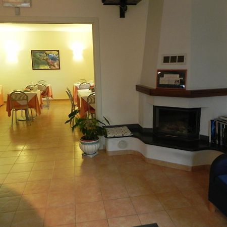 Hotel Il Saraceno โวลัสตรา ภายนอก รูปภาพ