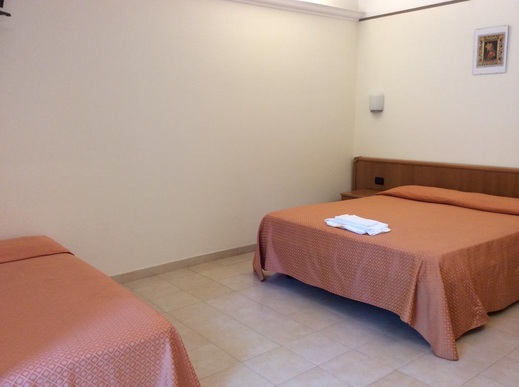 Hotel Il Saraceno โวลัสตรา ห้อง รูปภาพ