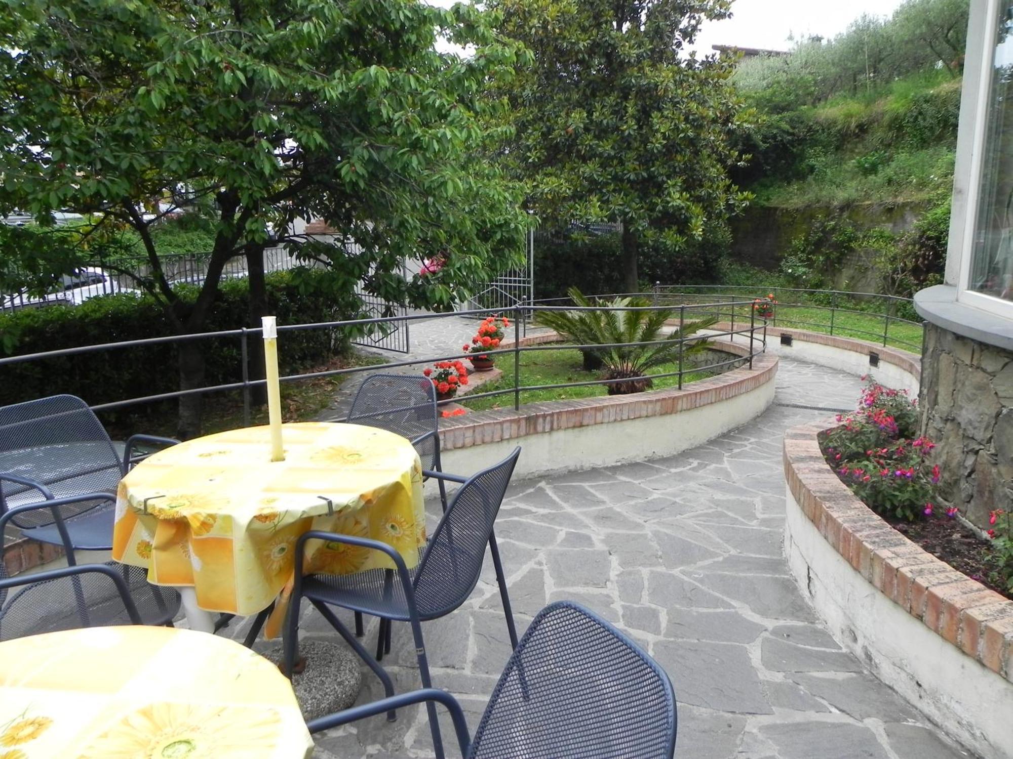 Hotel Il Saraceno โวลัสตรา ภายนอก รูปภาพ